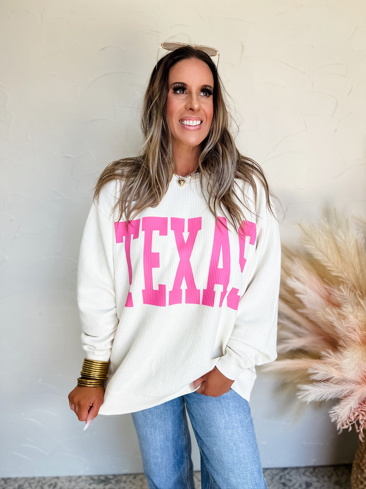 TEXAS Graphic Sweatshirt- Cream