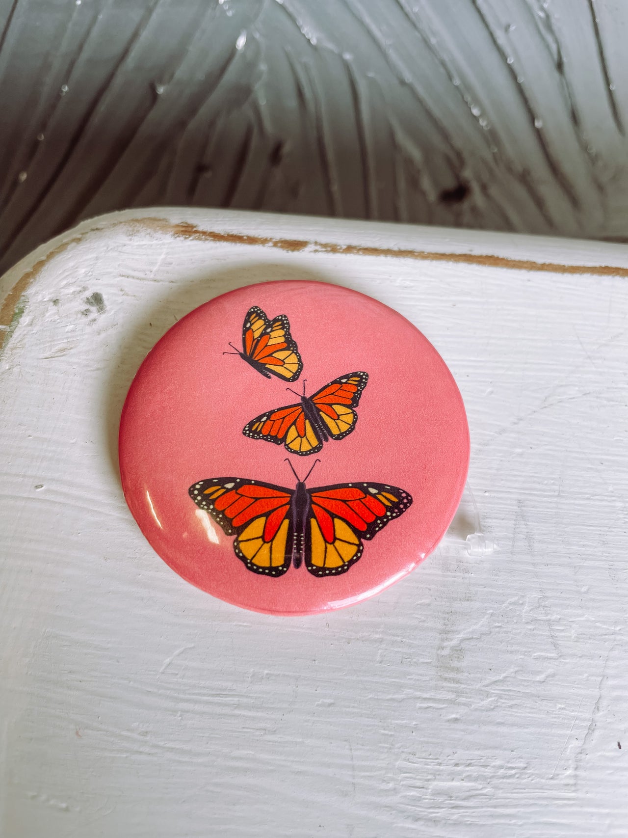 Triple Butterfly Button