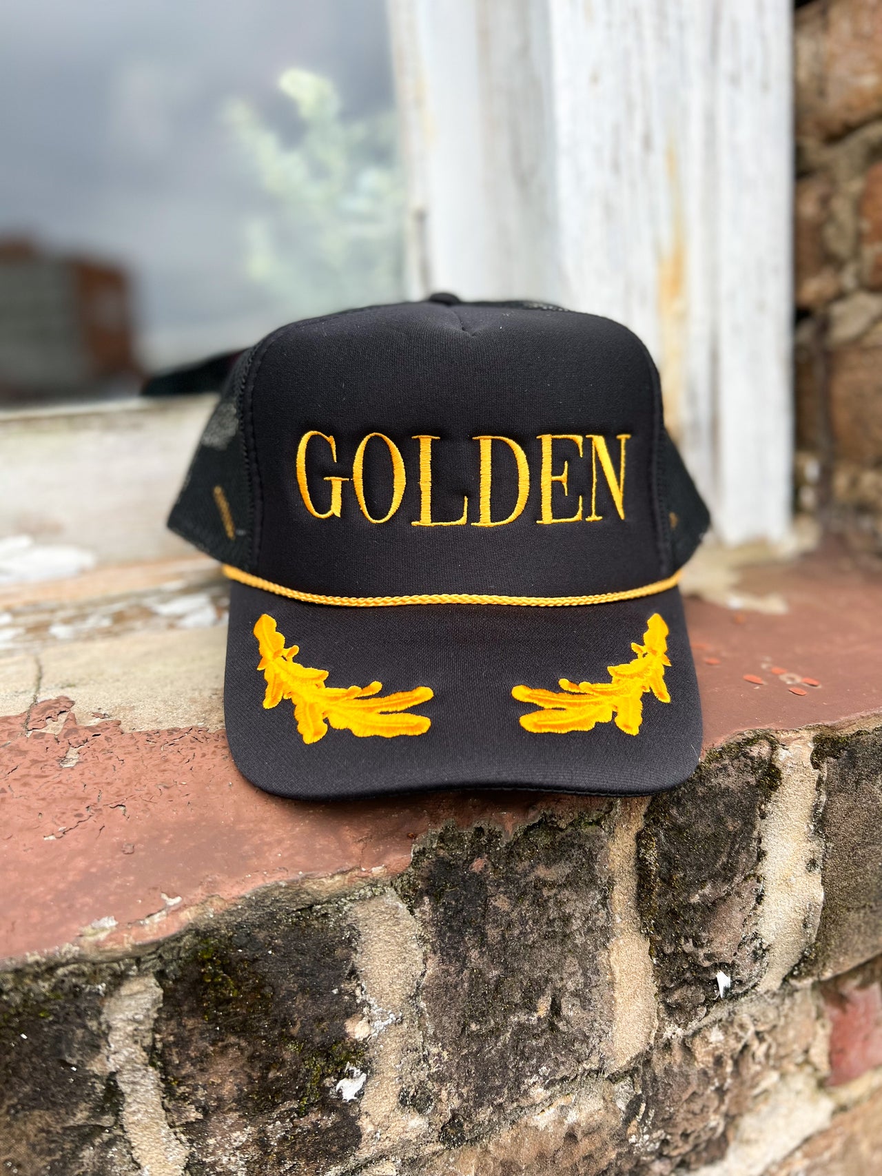 Golden Oak Leaves Foam Hat